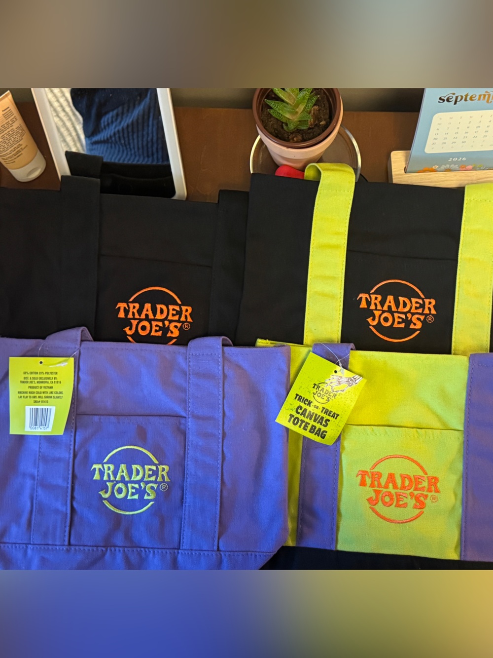 Trader Joeโs New Halloween Mini Tote Bag-Lot of 4
